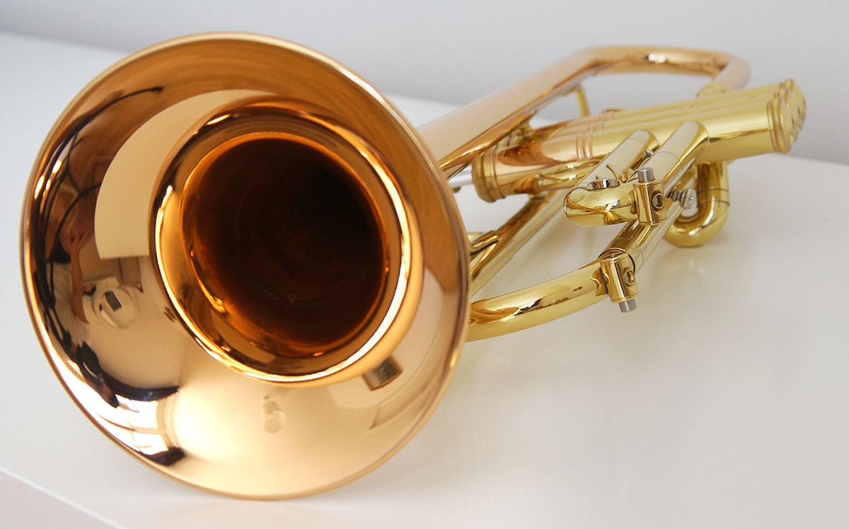 Das Herz-Stück - möglicherweise auch das Filetstück der Commercial Bach: der leichte Bronze-Becher in der 1er-Form.
